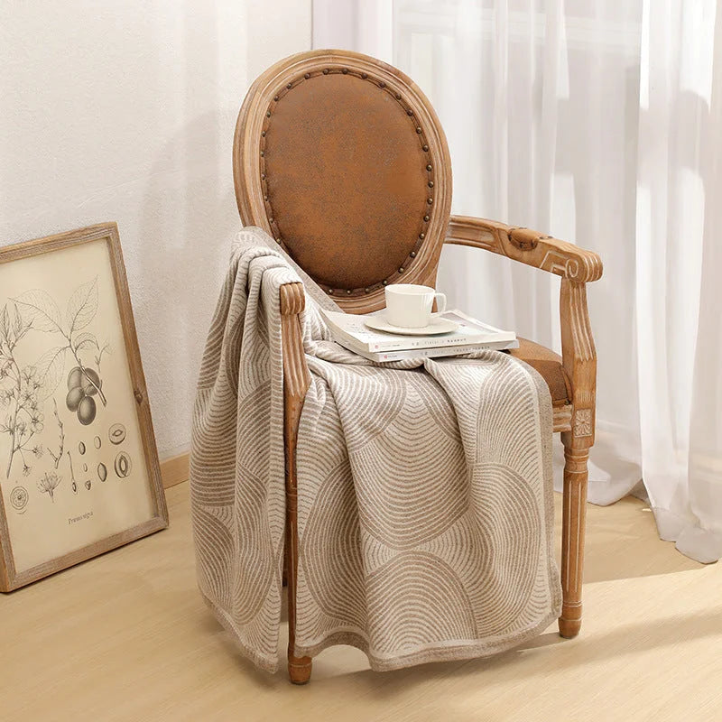 Khaki Luxurious Paisley Jacquard Throw Blanket - Soft Wool