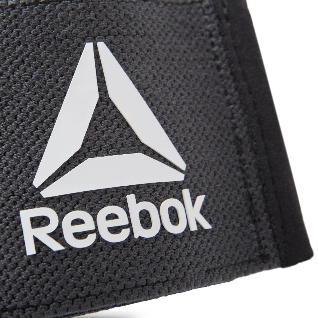 Knee Wraps Black Reebok - Sports & Fitness