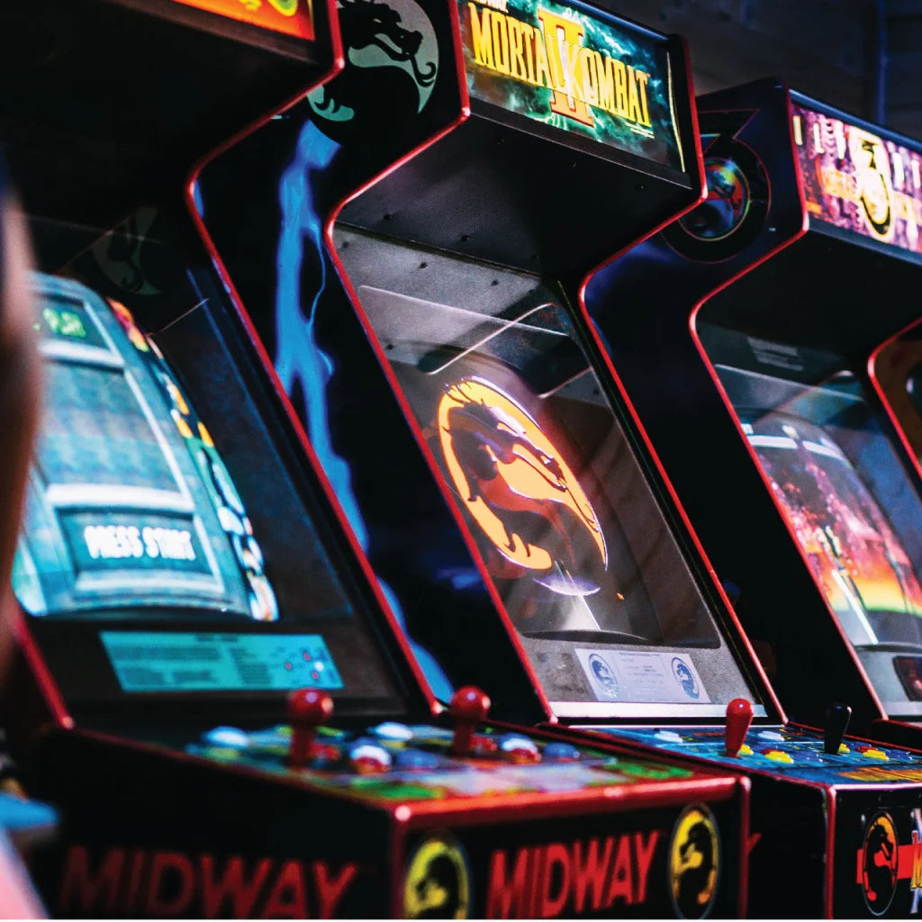 Laser Smart Projector 50 Games Two Controllers - Audio &