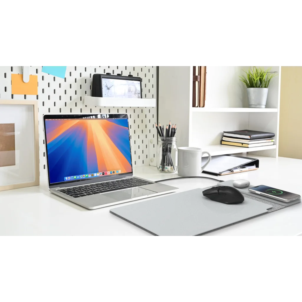 Laser Wireless Charging Laptop Sleeve Up to 16 Inch Grey