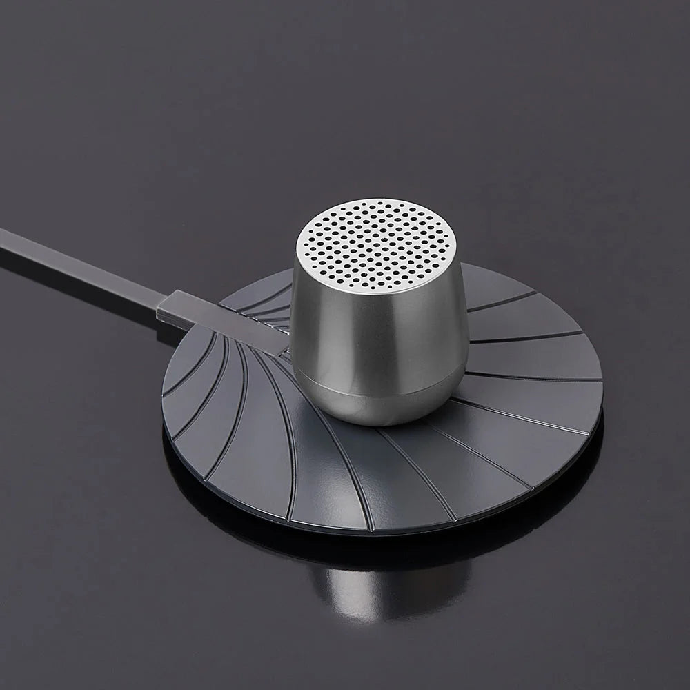Lexon mino mini with colour and construction cues