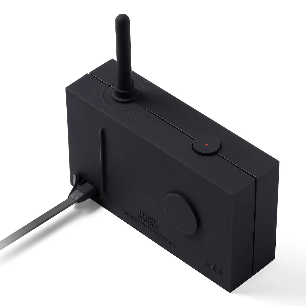 Lexon thykho fm with key surfaces and edge shape