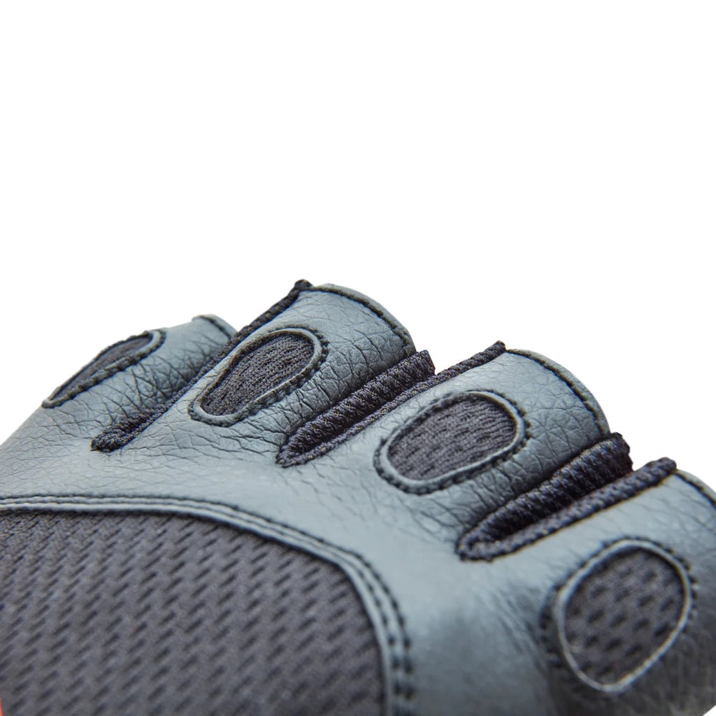 Lifting Gloves Small Black & Red Reebok - Sports & Fitness