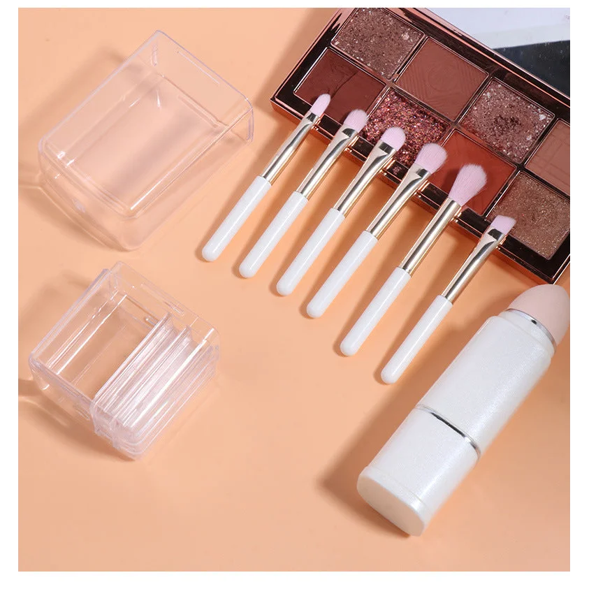 Lighgt Cyan Compact 8-in-1 Makeup Brush Set - Portable