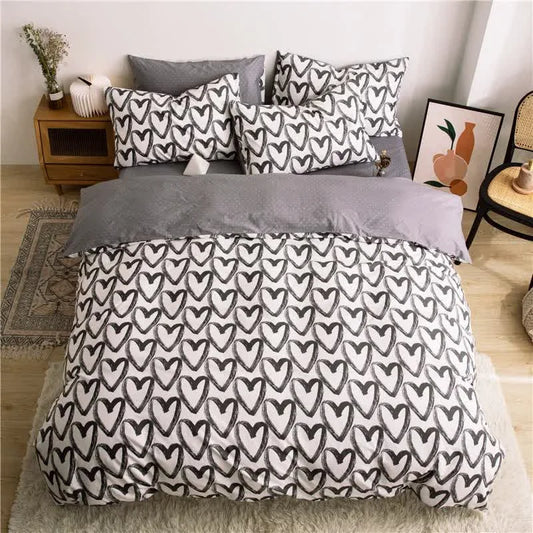 Love patternt Three-Piece Bedding Set - Comfortable