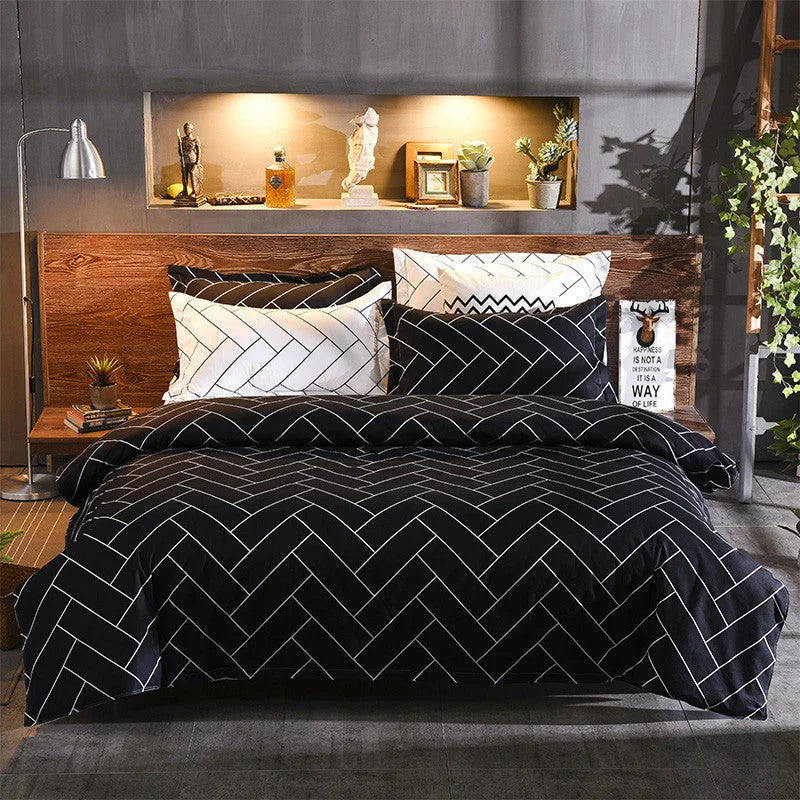 Luxurious Black Chevron 3-Piece Polyester Duvet Cover Set