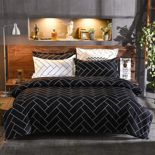 Luxurious Black Chevron 3-Piece Polyester Duvet Cover Set