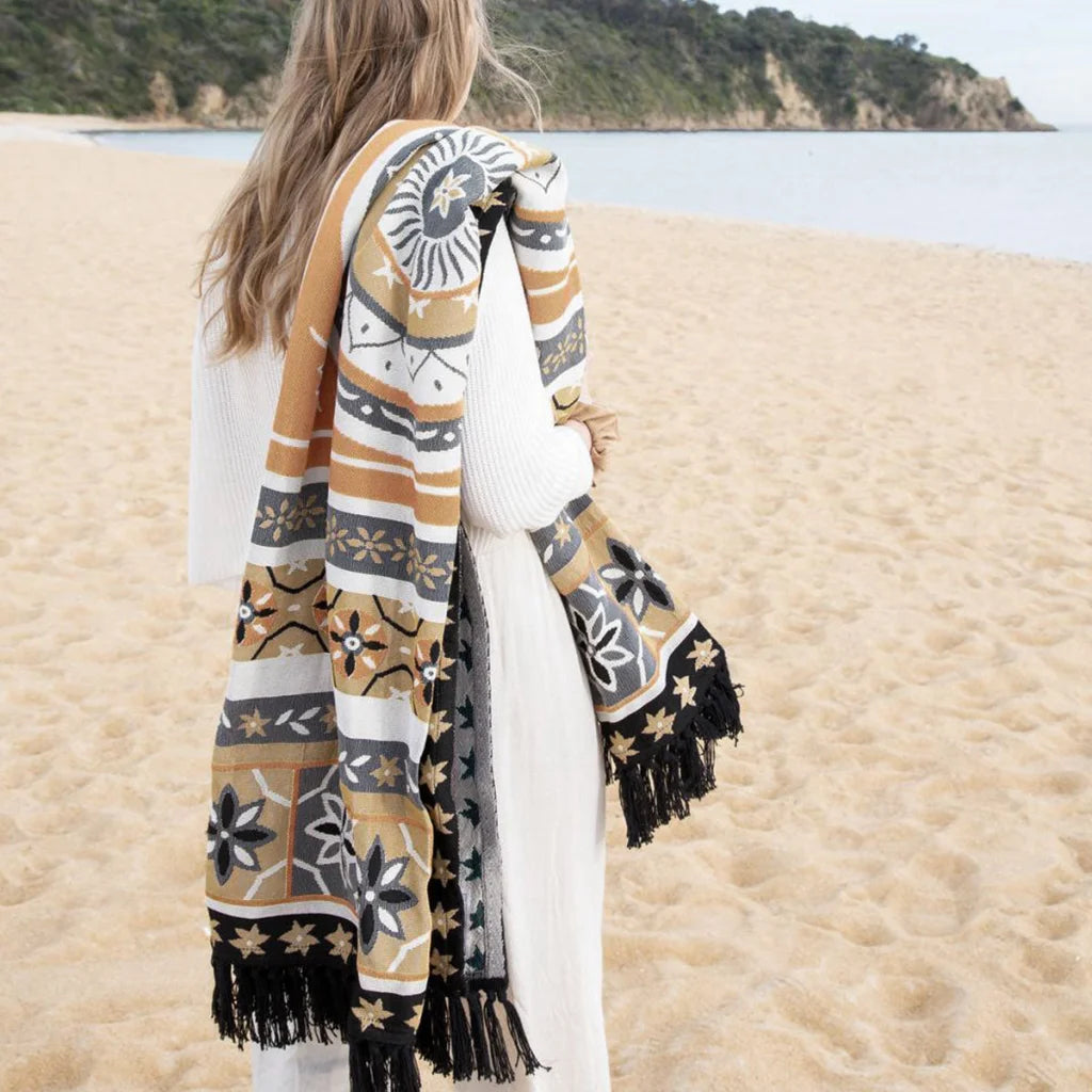 Luxury Fringe Throw J Elliot Home Kasbah 130x160 cm - Black