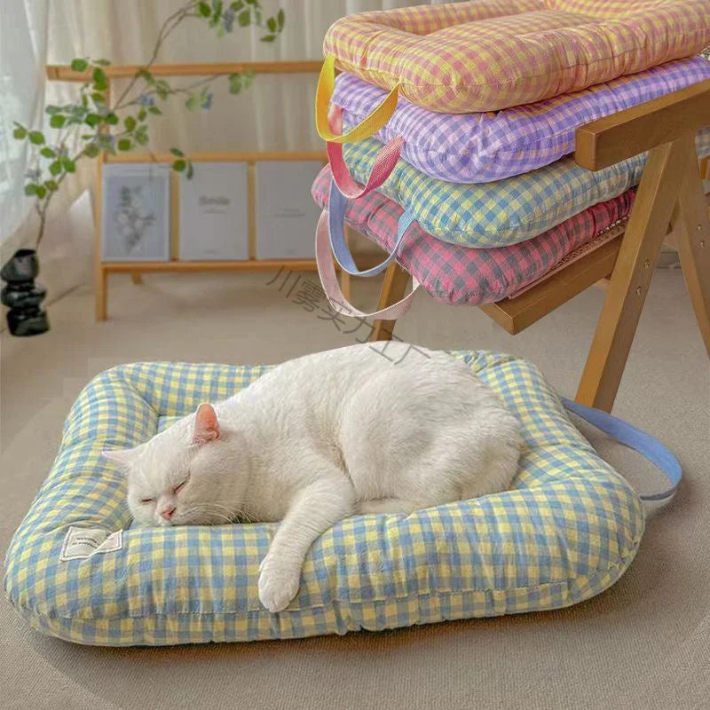 M Yellow-blue All-Season Pet Bed - Soft Washable Dog & Cat