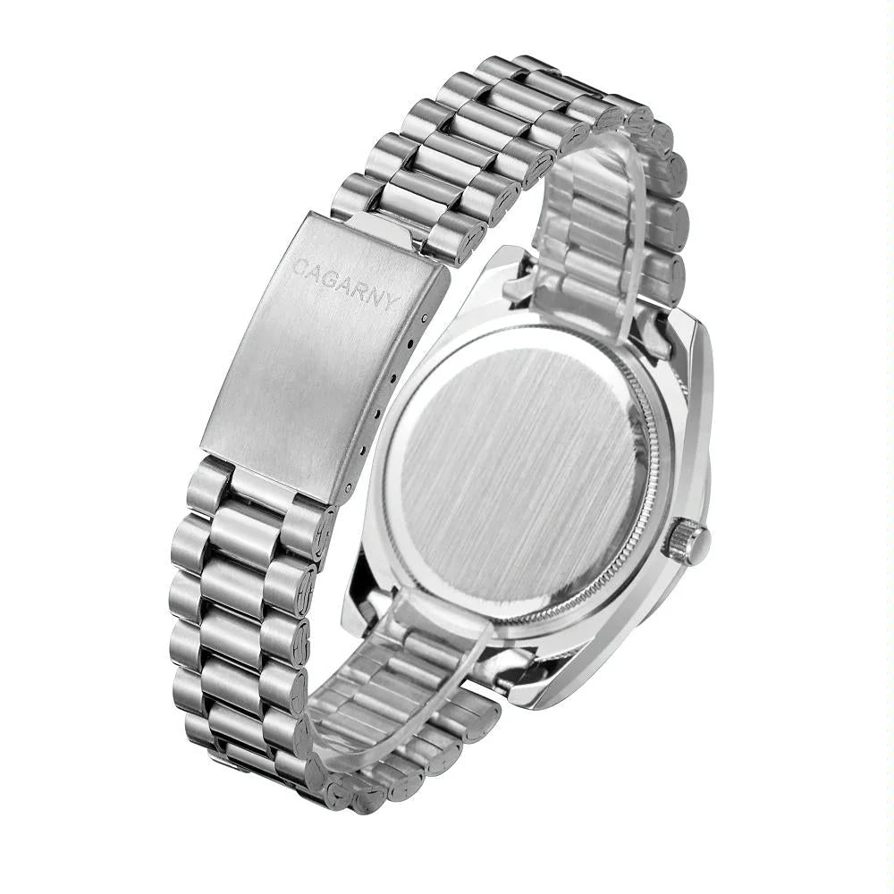 Men Quartz Watch with Diamond-encrusted Roman Numeral Dial