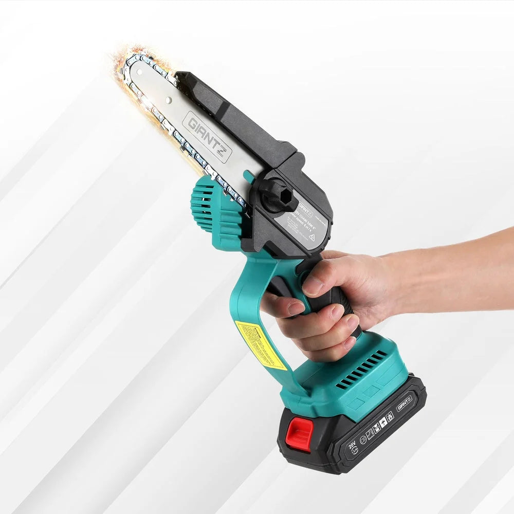 Wood chainsaw with guide bar and rear handle