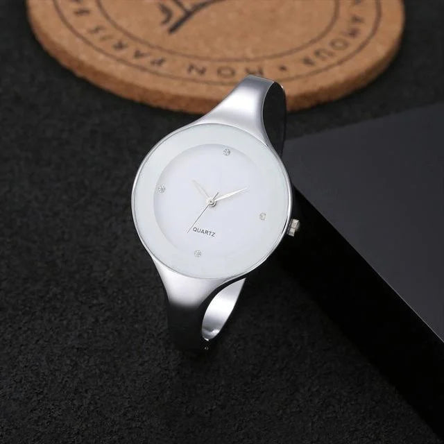 Minimalist Alloy Quartz Watch for Women - White Strap