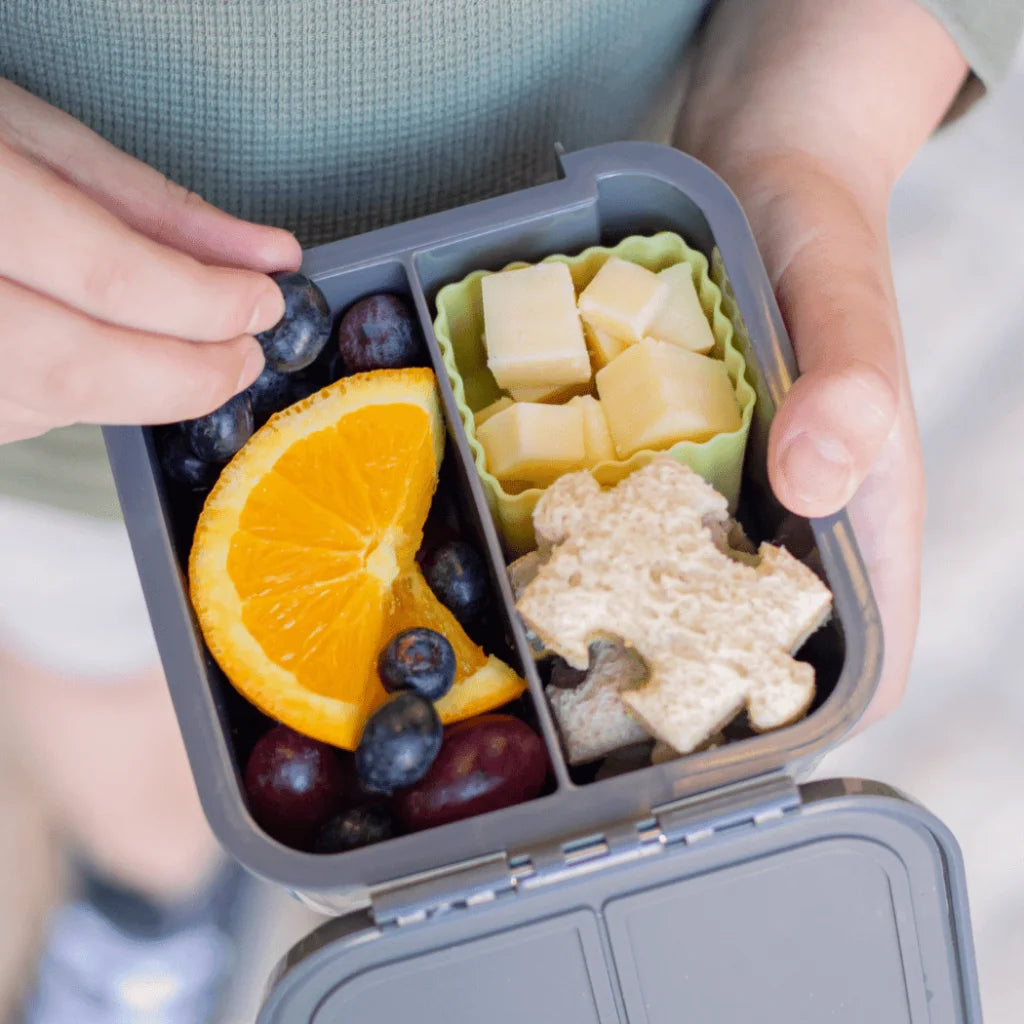 MONTII.CO Lunch Punch Sandwich Cutters | Puzzles-1973194231216476165