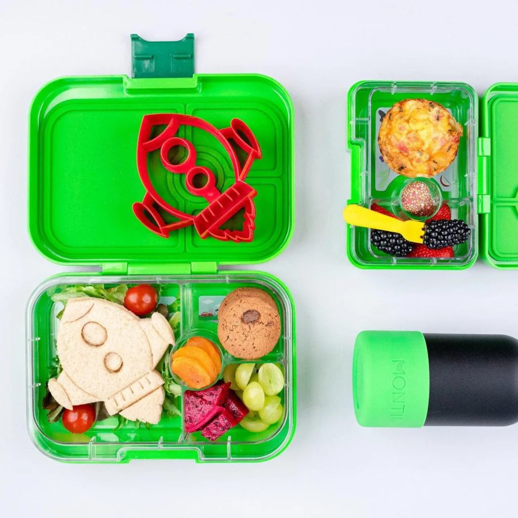 MONTII.CO Lunch Punch Sandwich Cutters | Space-1973194231602352134