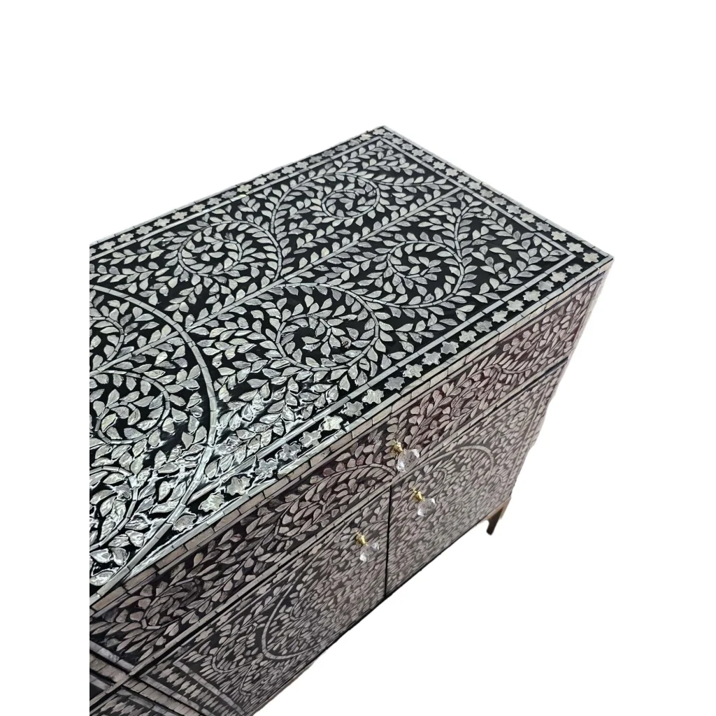 MOTHER OF PEARL GRANDIOSE SIDEBOARD - Furniture > Living