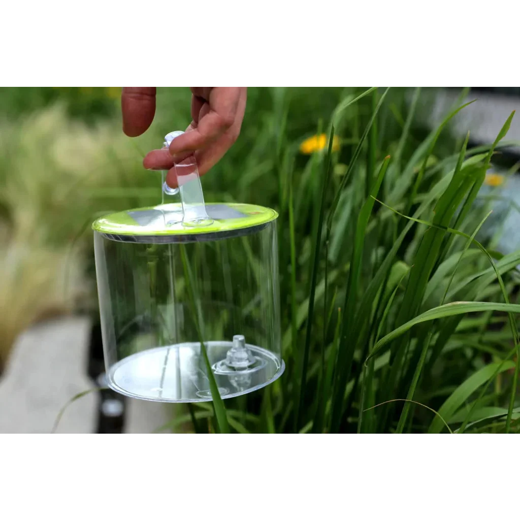 MPOWERD Luci Outdoor 2.0 Solar Light Lantern Camping Hiking
