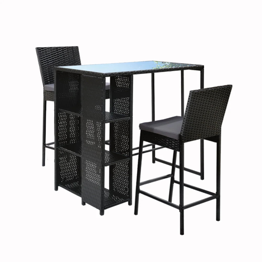 Wicker dining table set