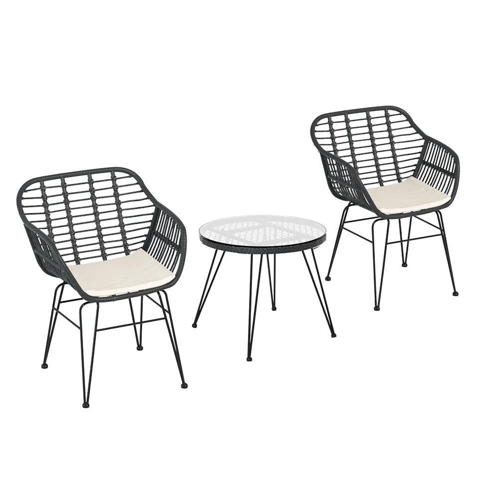 Outdoor bistro lounge with material finish and practical fittings