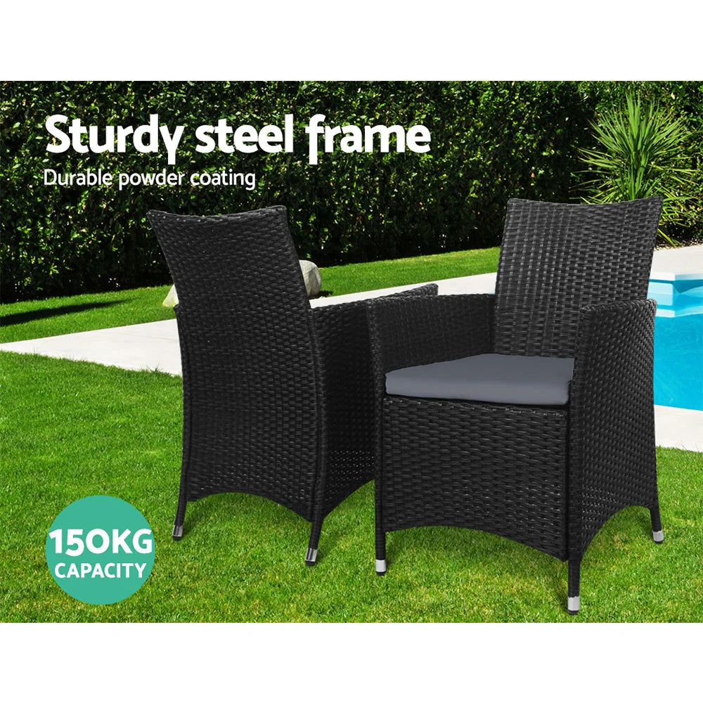 Wicker outdoor dining table and chairs set
