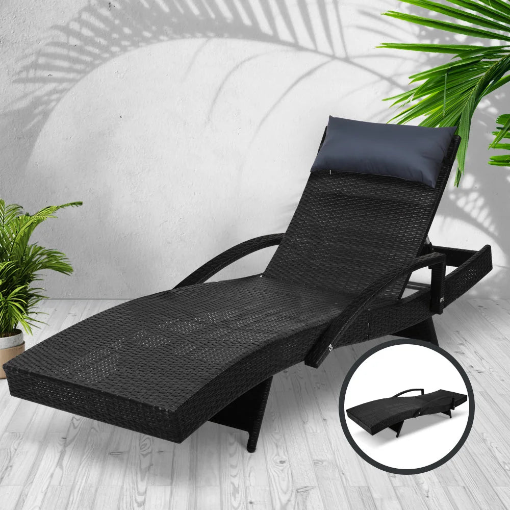 Outdoor Sun Lounge Furniture Day Bed Wicker Pillow Sofa Set