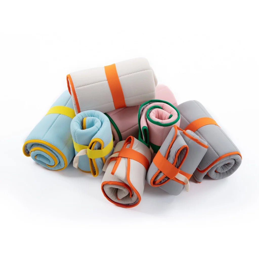 Pet Cooling Mat Dog Non-Slip Travel Roll-Up Cool Pad Bed