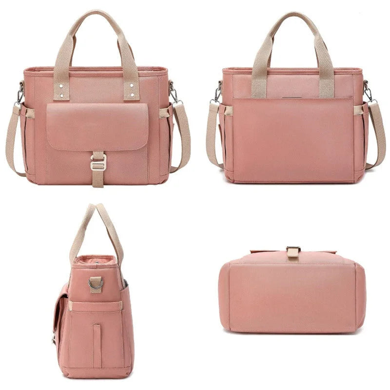 Pink Spacious Insulated Lunch Bag - Wide Open Design