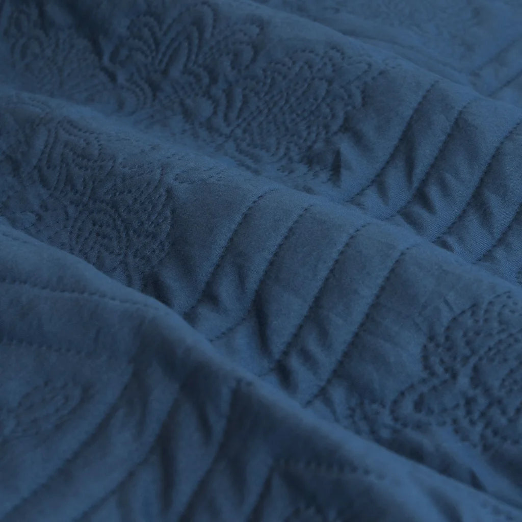 Quilt Cover Set Eddison Cornflower Light Quilted Embossed