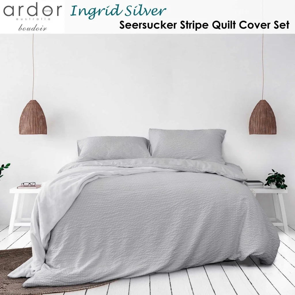 Quilt Cover Set Ingrid Silver Seersucker Stripe Queen