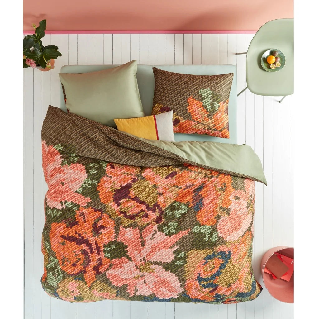 Quilt Cover Set OiEmbroidered Flower Multi - Queen - Home &