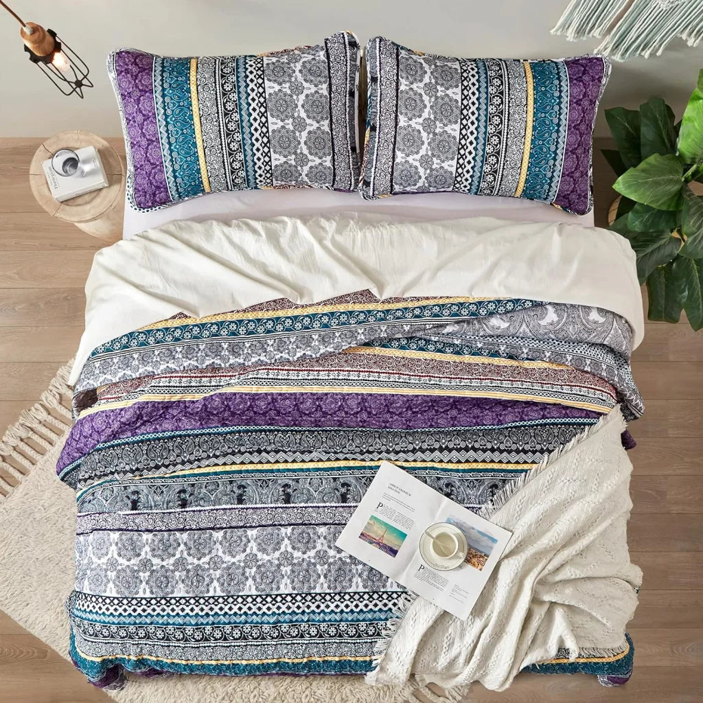 Quilted Bedspread & Pillowcases Set - Aesthetic Unify