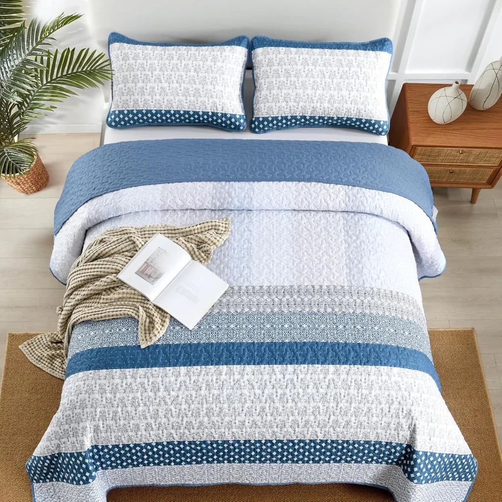 Quilted Bedspread & Pillowcases Set - Dazzling Add Sparkle