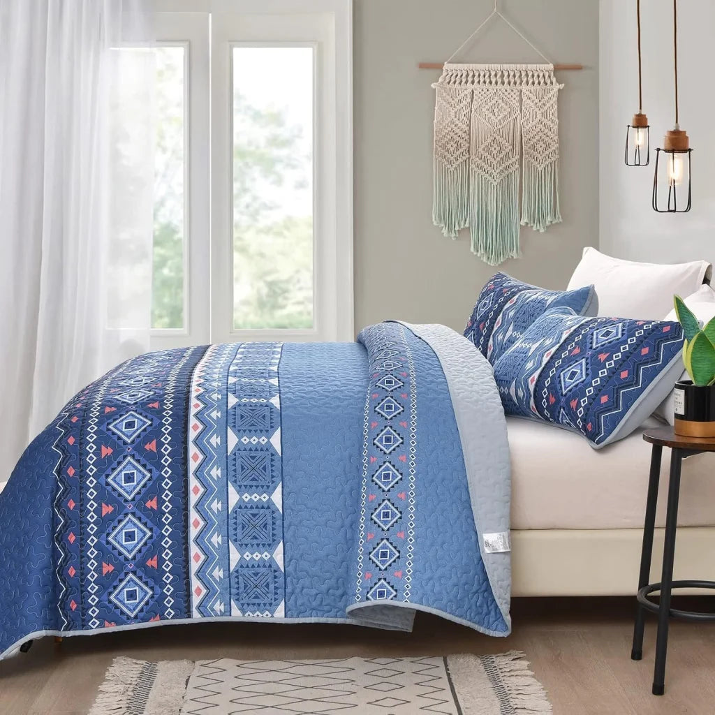 Quilted Bedspread & Pillowcases Set - Nature Lover’s