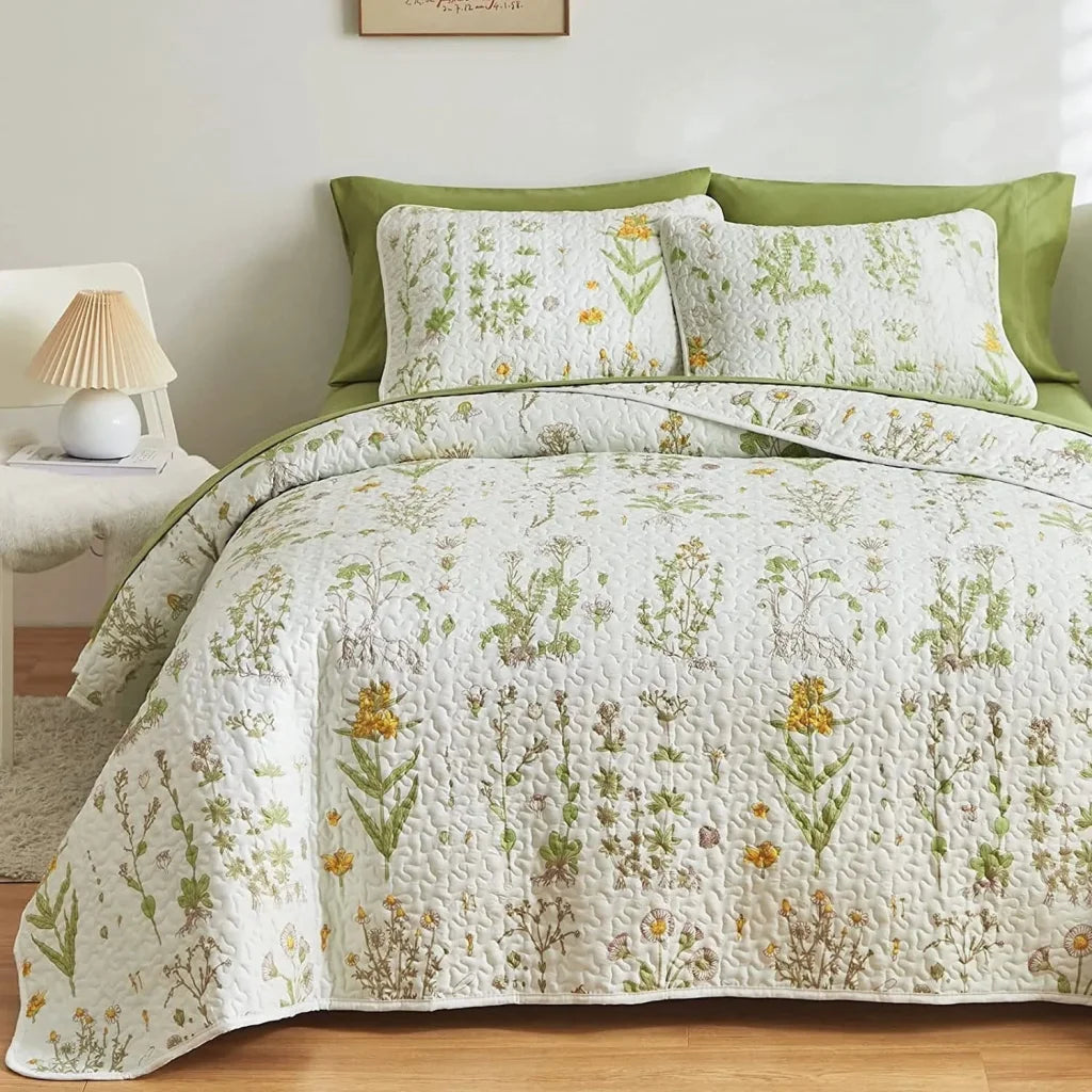 Quilted Coverlet & Pillowcases Set - Artistic Unleash