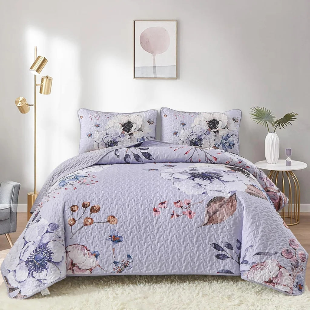 Quilted Coverlet & Pillowcases Set - Beautiful Comfortable