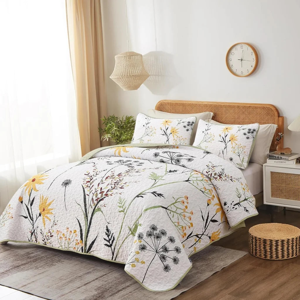Quilted Coverlet & Pillowcases Set - Decorative Elevate