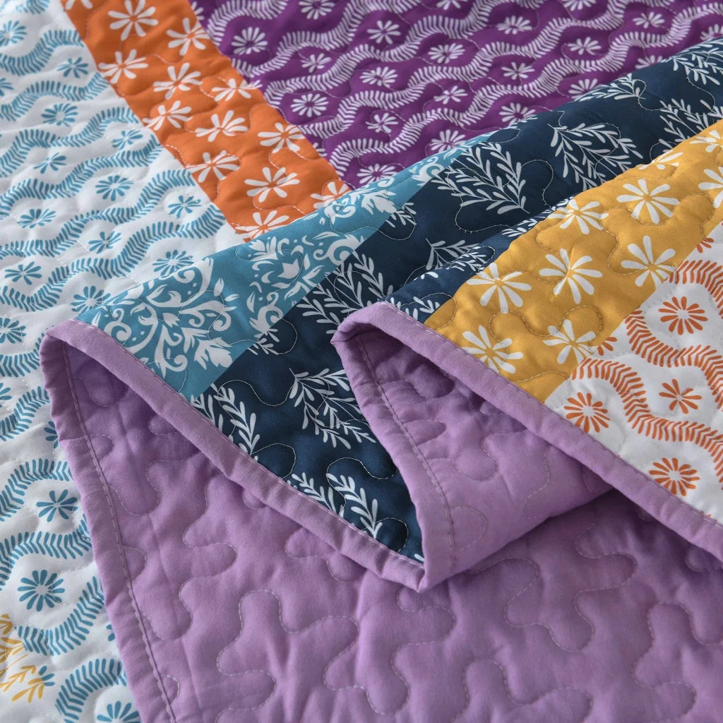 Quilted Coverlet & Pillowcases Set - Quirky Add Personality