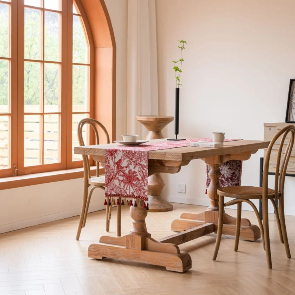 Red Coconut Tree 33-180cm Elegant Geometric Jacquard Table