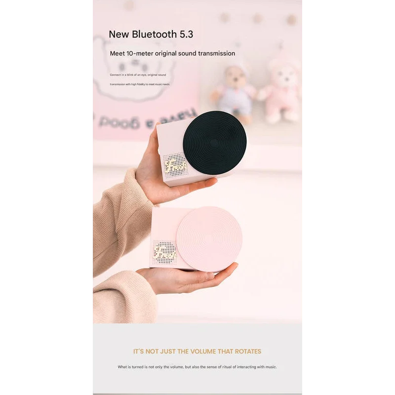 Retro Phonograph Bluetooth Speaker - Rotating Disc