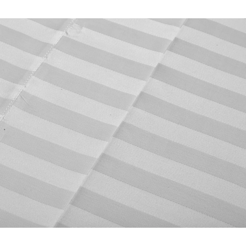 Royal comfort sheet with material finish and practical fittings
