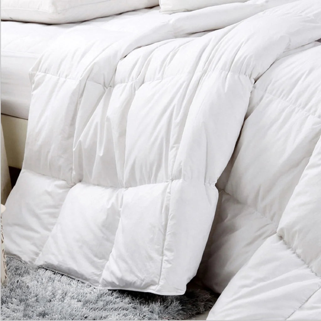Quilt doona with caster wheels and side handle rail