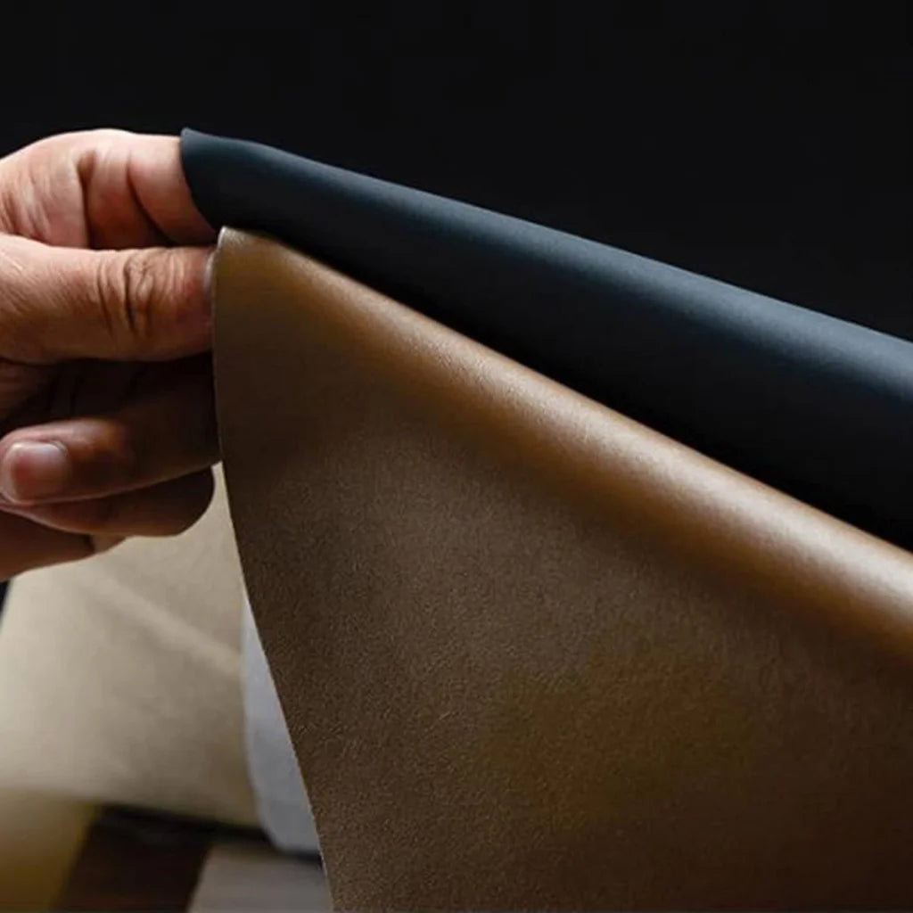 SERENITà European Black Modern Bar Stools Swivel Bar Stool