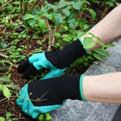 Set of 2 Tough Built in Claws Garden Guru Gloves - Home &