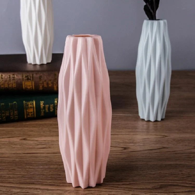 Set of 3 Creative Plastic Camellia Vases for Wet and Dry