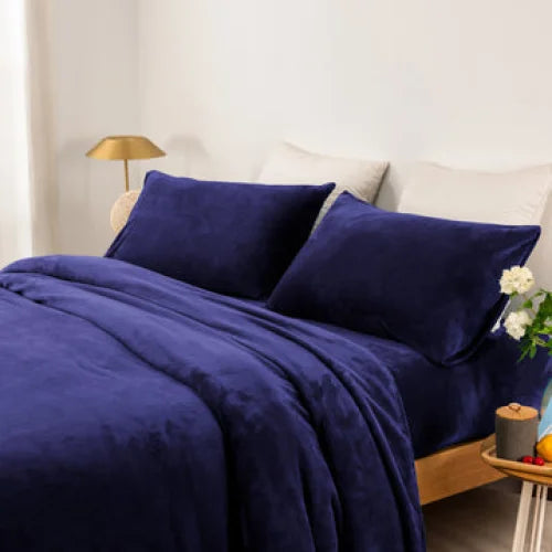 Sheet set thermal with caster wheels and side handle rail