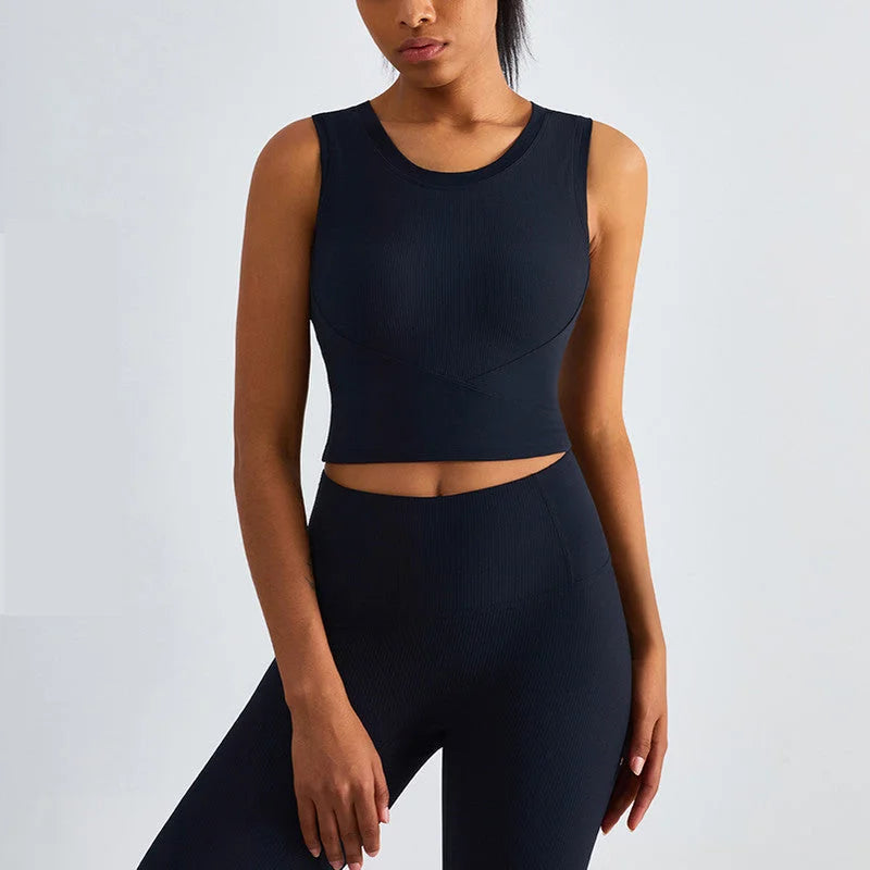 Size 6 Black Fixed Cup Sports Bra with Cross-Back Design