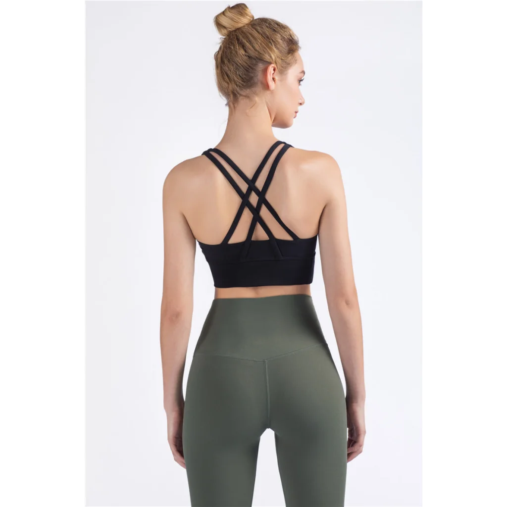 Size M Black Cross-Back Yoga Sports Bra for Women - High