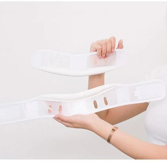 Size M White Adjustable Cervical Collar Neck Brace