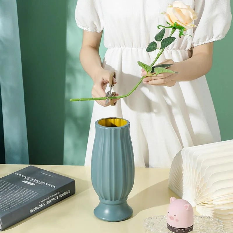 Soft Dried Flower Vase Arrangement for Living Room Decor