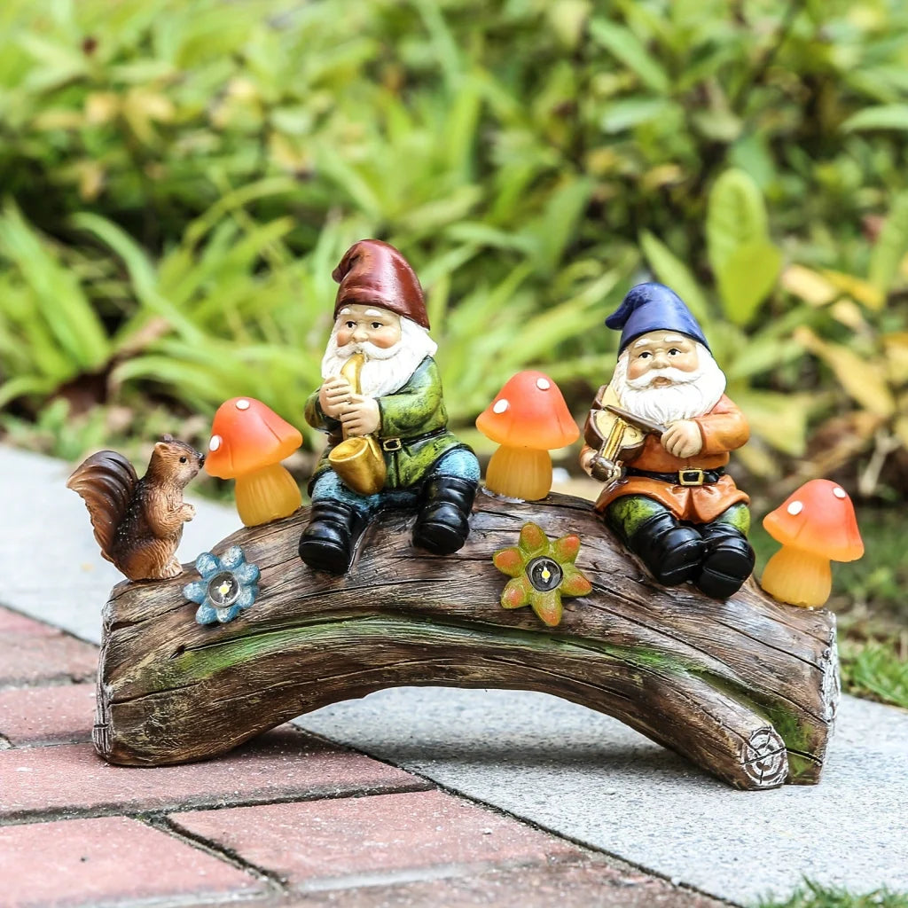 Solar Powered Gnome Statue LED Lighted