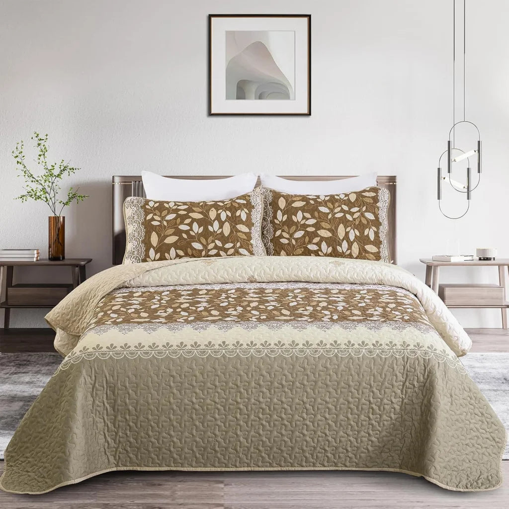 Sophisticated Quilted Bedspread & Pillowcases Set